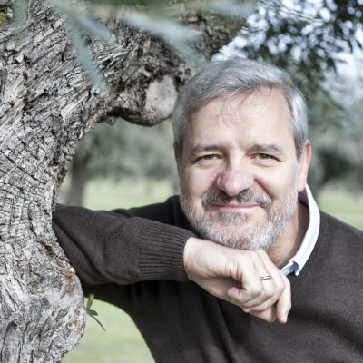 Paco Dominguez - Psioterapeuta Gestalt y fundador de El Olivo Psicoterapia Humanista